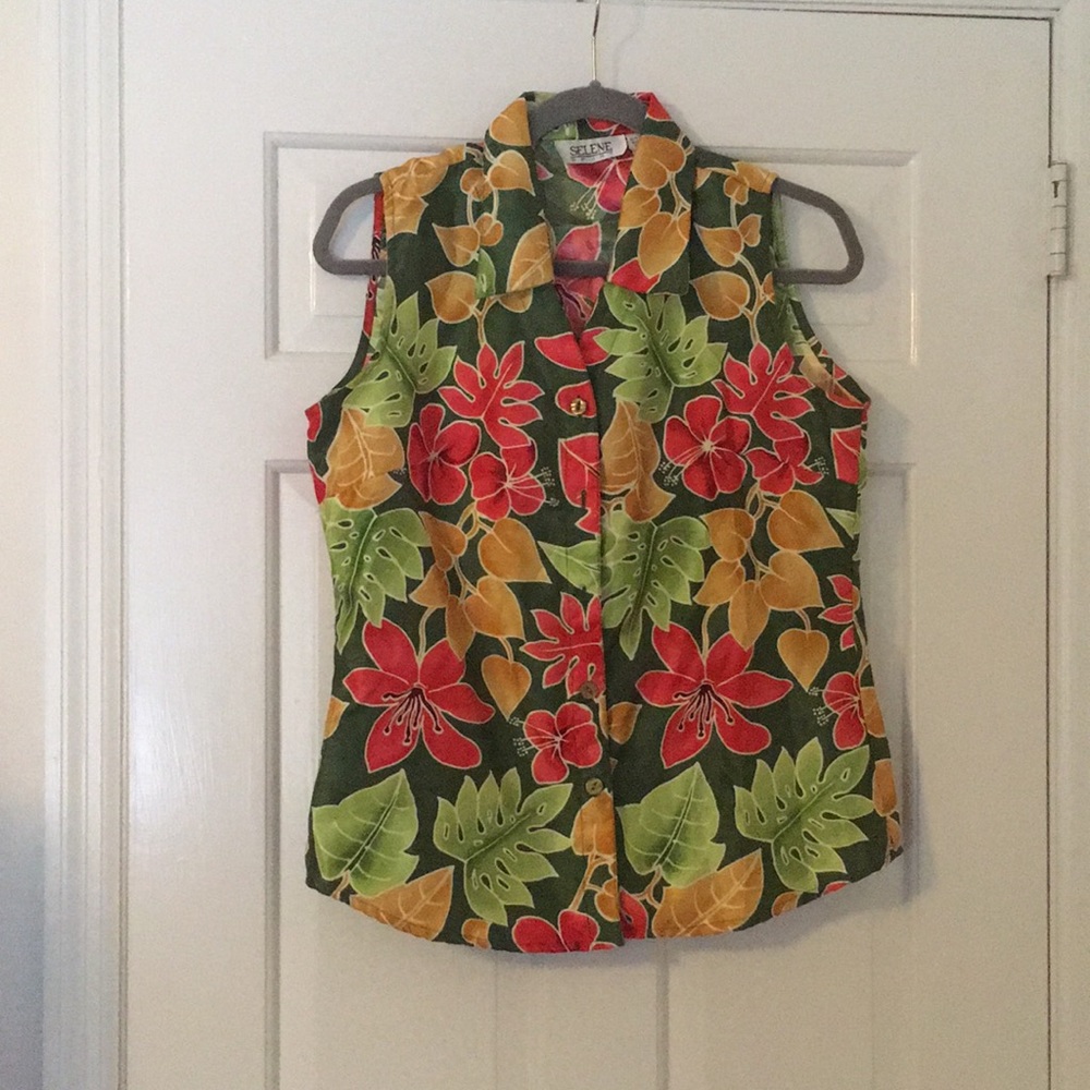 VINTAGE floral collared tank